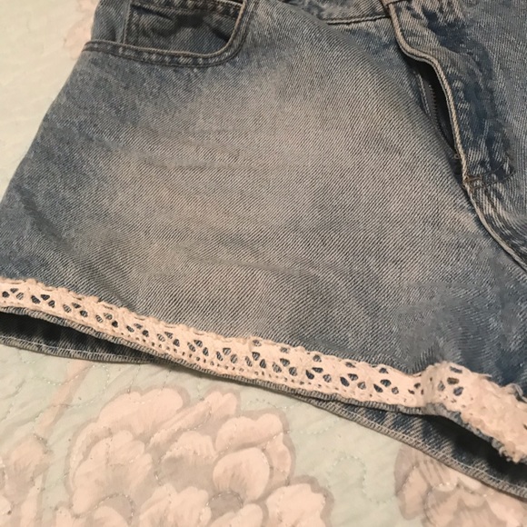 Paris Blues Halter Top & Embroidered Jean Shorts - Picture 4 of 6